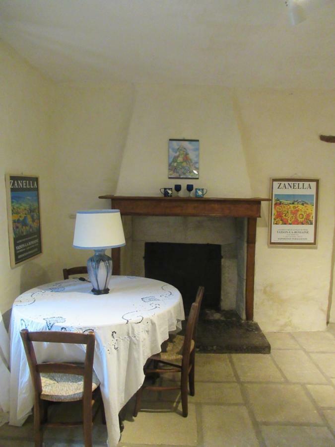 La Ferme De La Condamine Acomodação com café da manhã Saint-André-de-Rosans Exterior foto